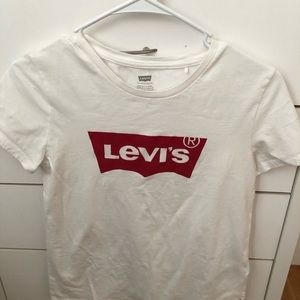 Women’s Levi Tshirt - white size small .